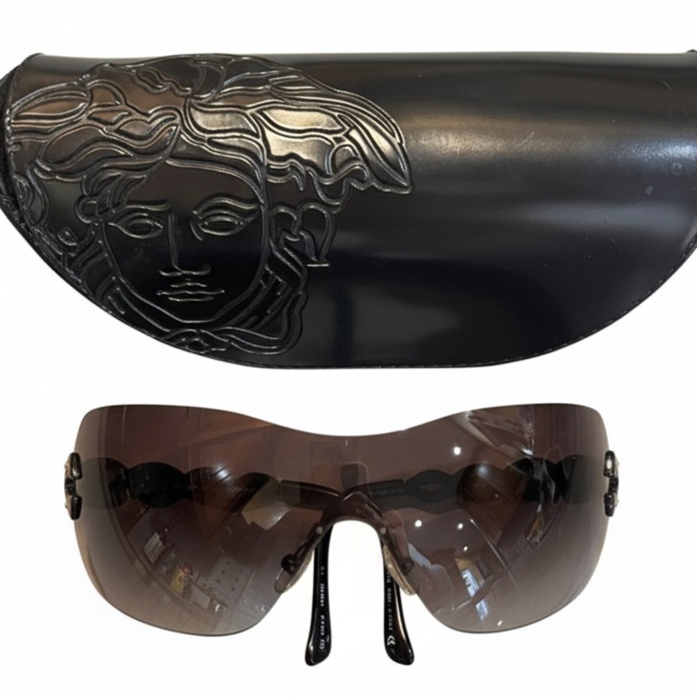 AUTHENTIC VINTAGE VERSACE MOD 2043-B Shield Sunglasses - Full Set